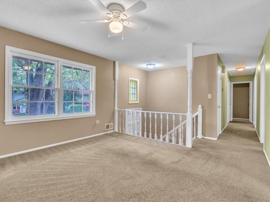 517 N PARK Drive — photo 8