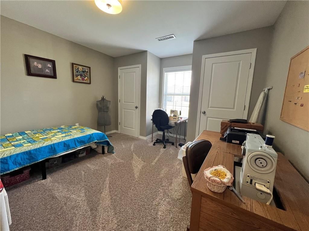 1906 Bradley Court — photo 24