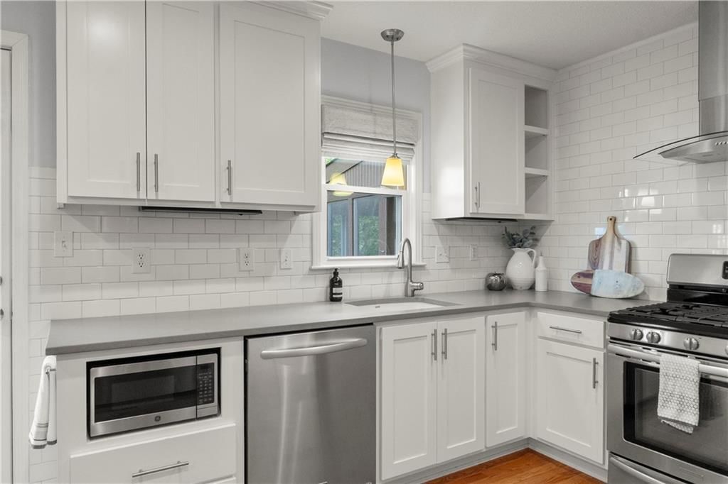 5820 Beverly Avenue — photo 12