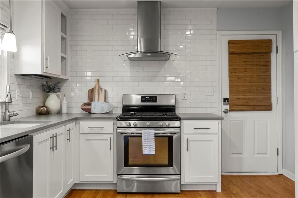 5820 Beverly Avenue — photo 13