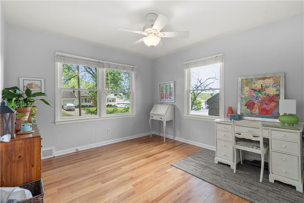 5820 Beverly Avenue — photo 19