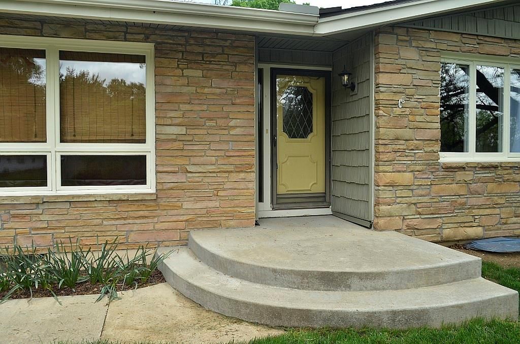 226 NE Evansdale Road — photo 5