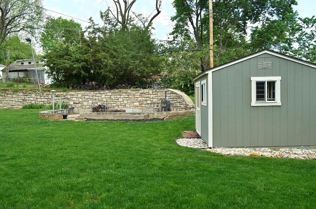 226 NE Evansdale Road — photo 48