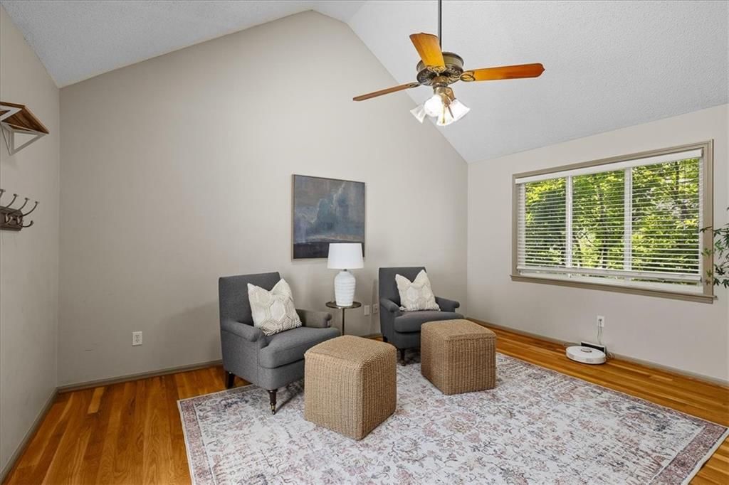 10712 W 109th Street — photo 27