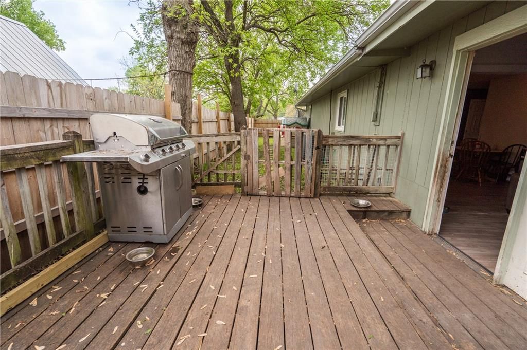826 W Seventh Street — photo 25