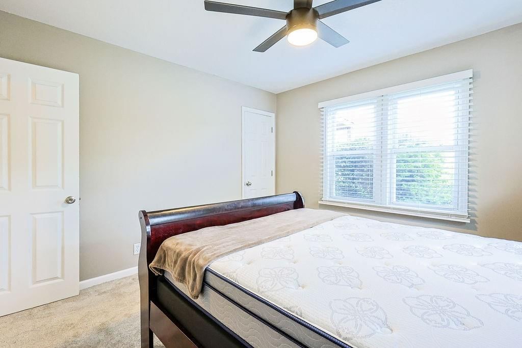 707 N Davis Street — photo 18