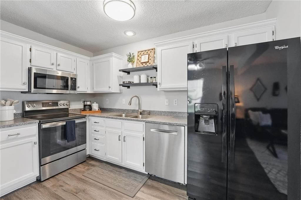 1420 SE Lexington Avenue — photo 8