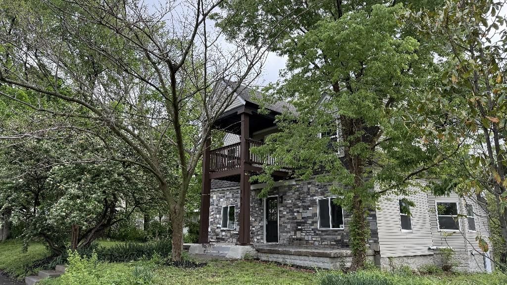 157 Clark Avenue — photo 3
