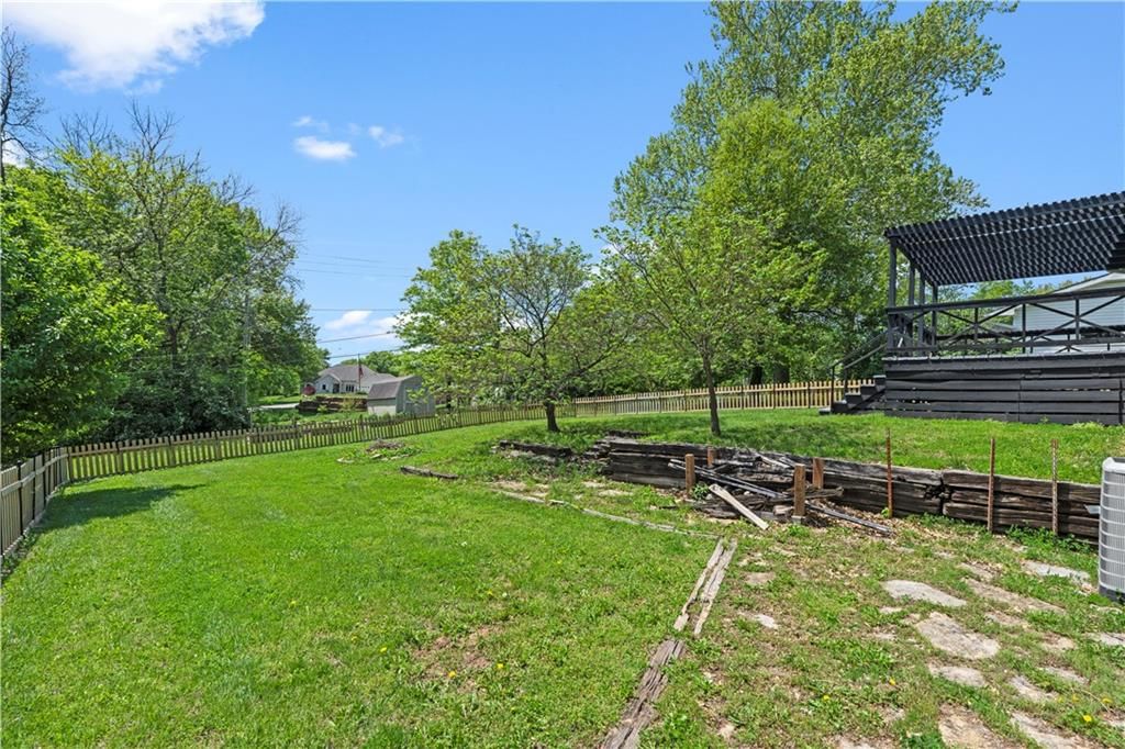 707 W Fairway Drive — photo 29