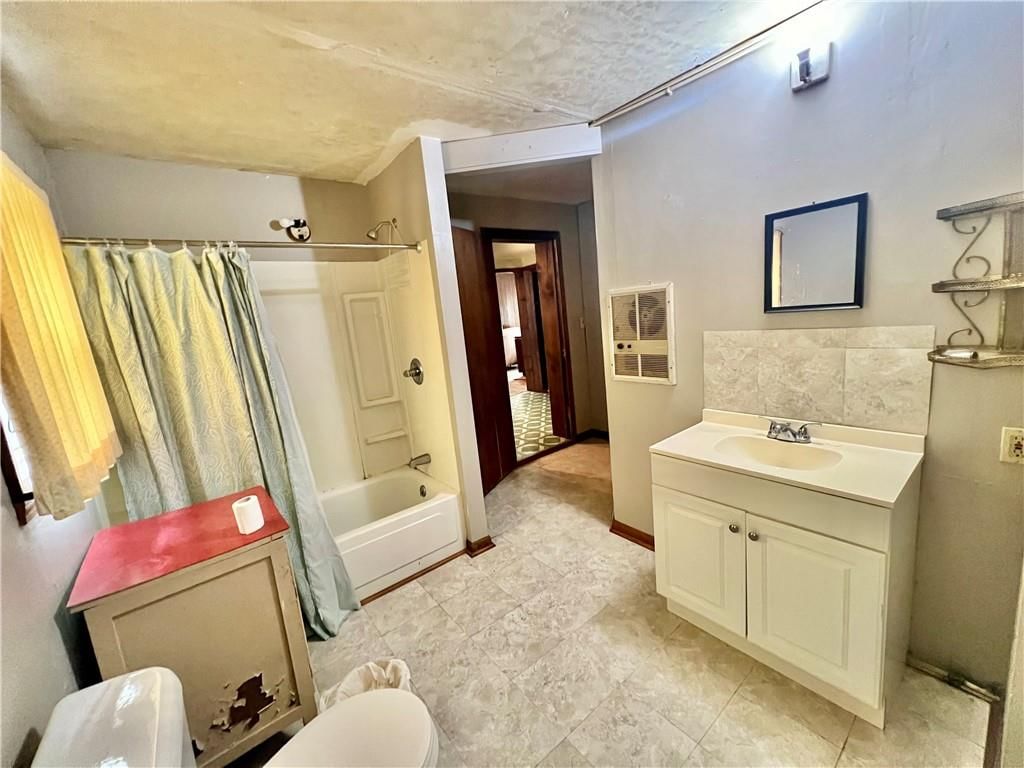 704 Grant Street — photo 11