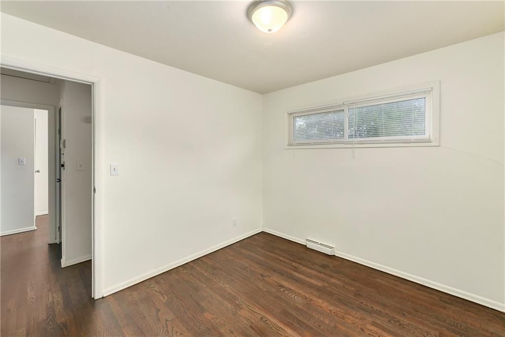 11309 Spring Valley Road — photo 17