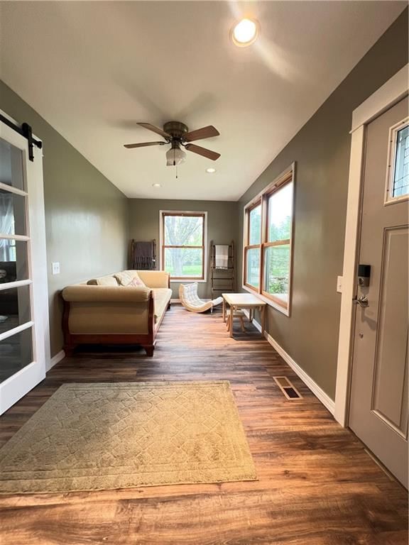 705 Paramount Street — photo 15