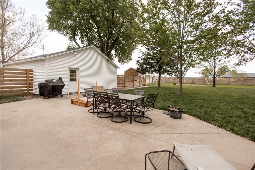 705 Paramount Street — photo 41