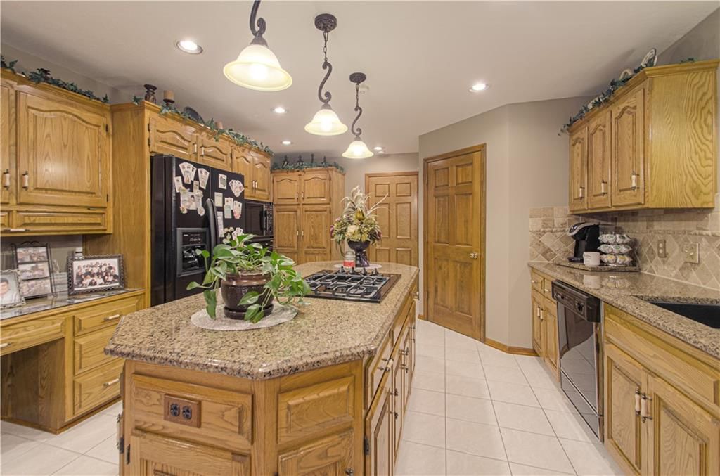 3608 NE 50 Street — photo 13