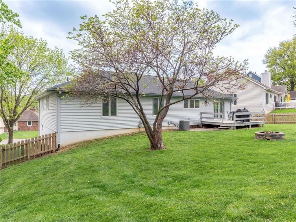 4415 Appletree Court — photo 26