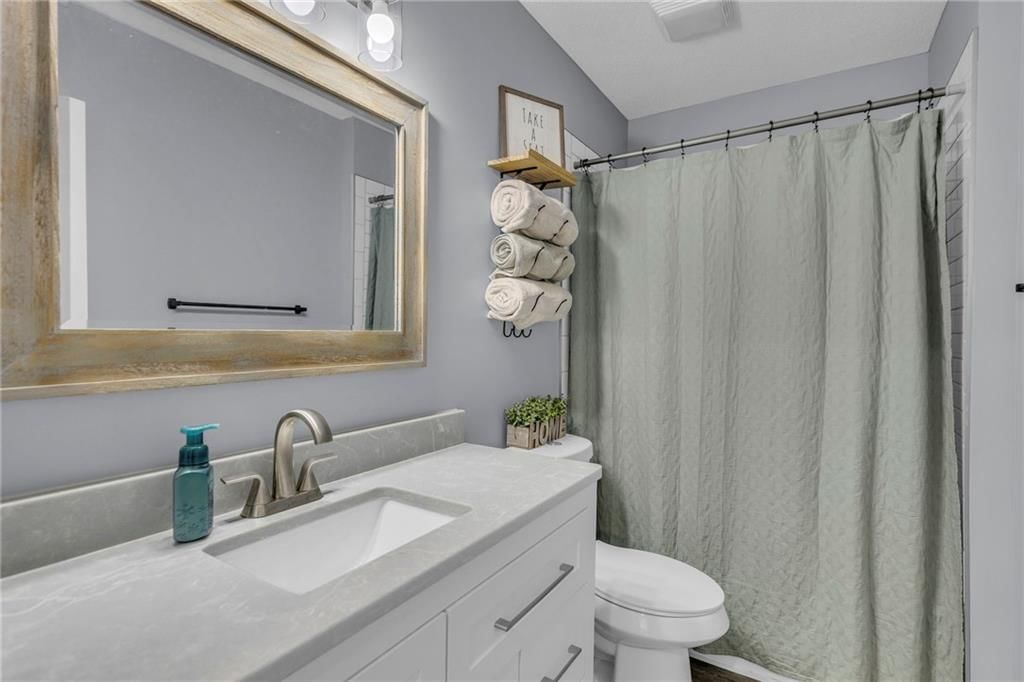 734 S Cherry Street — photo 18