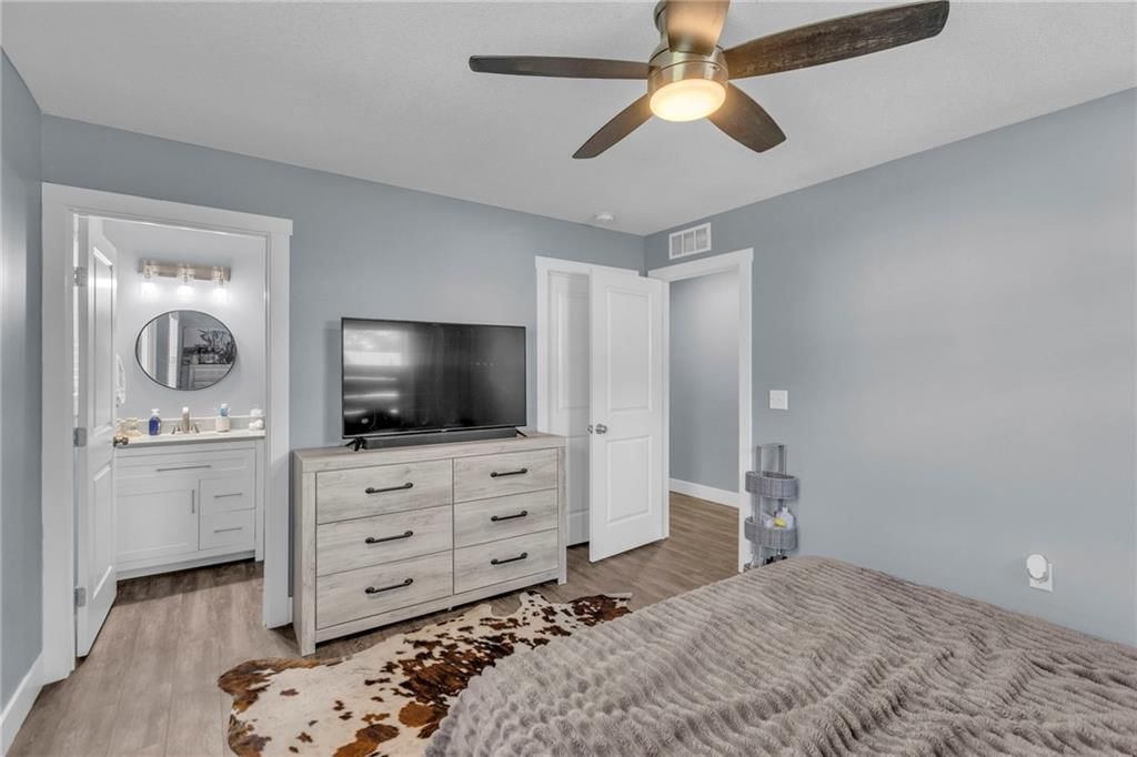 734 S Cherry Street — photo 21