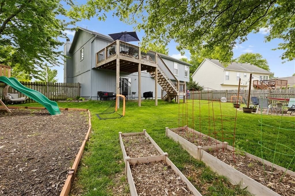 444 N Cherry Street — photo 30