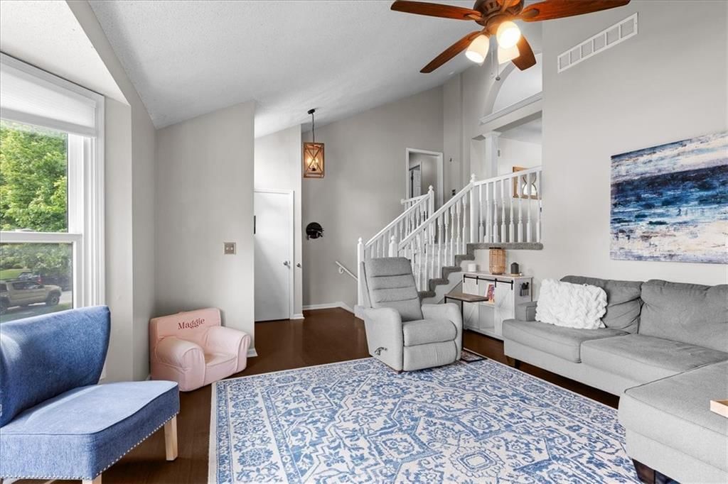 444 N Cherry Street — photo 7