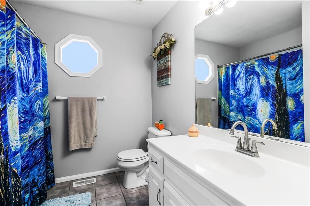 4008 Grand Avenue — photo 18