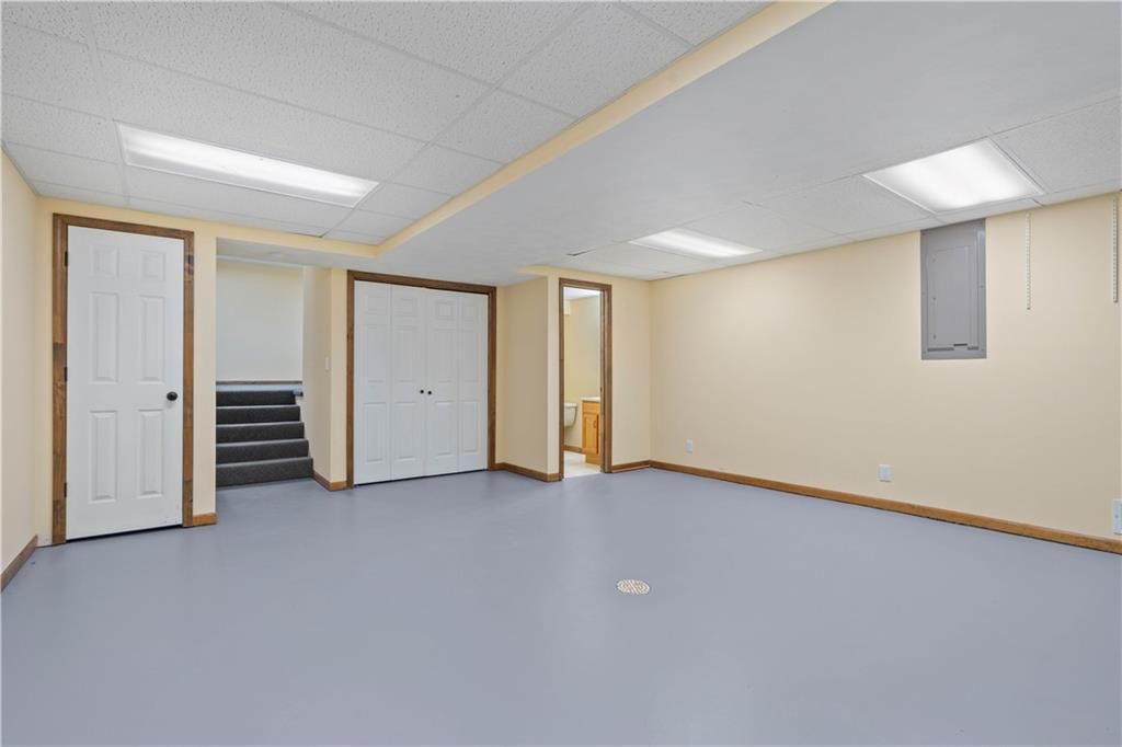 20 Pine View Road — photo 10