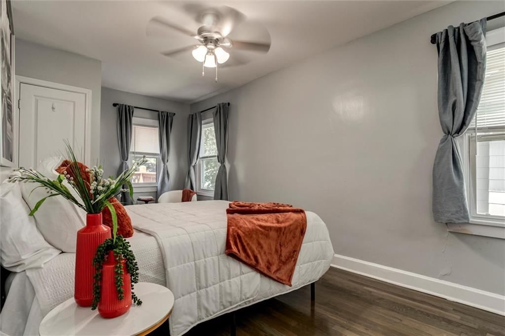 7222 Grand Avenue — photo 12