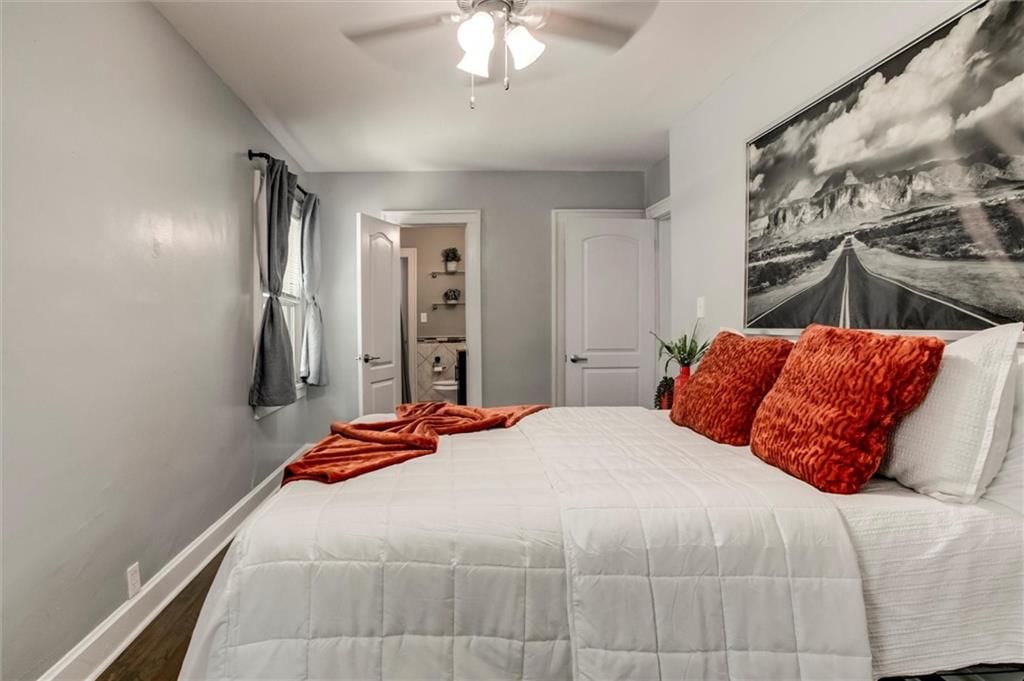 7222 Grand Avenue — photo 14