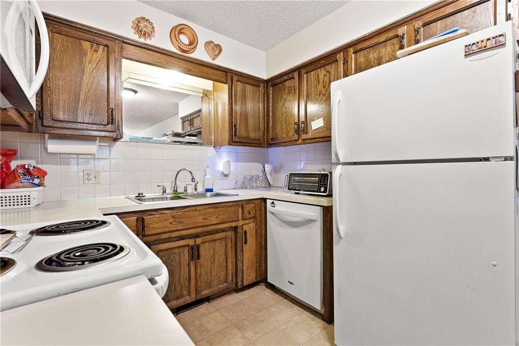 7001 Sobbie Road — photo 11