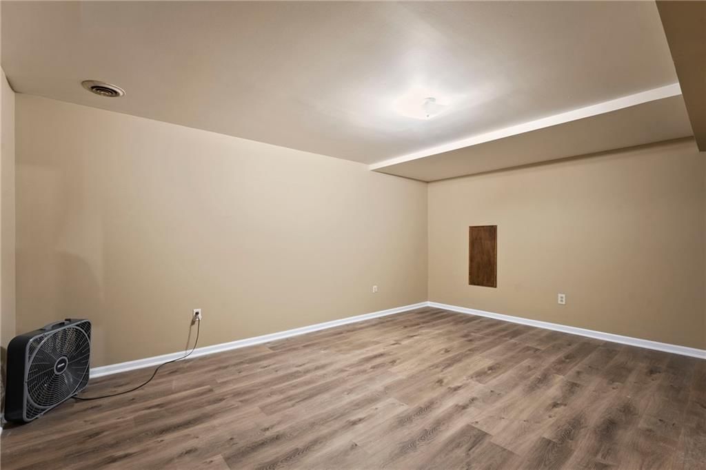 7001 Sobbie Road — photo 31