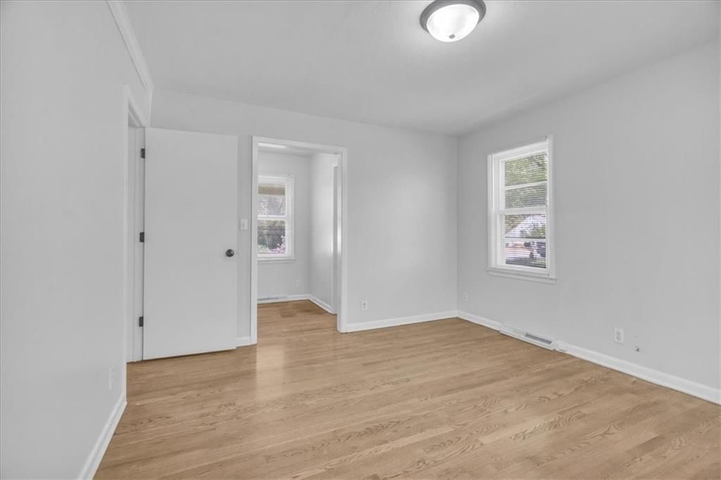 479 NE Meadowbrook Road — photo 15