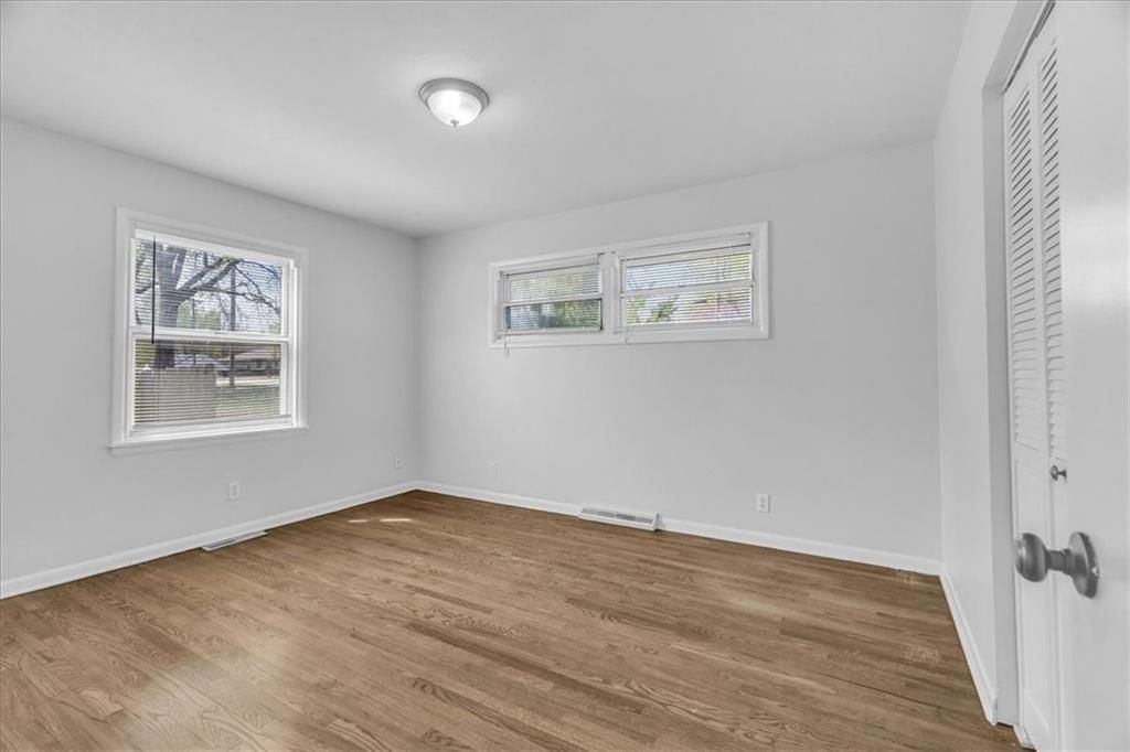 479 NE Meadowbrook Road — photo 19