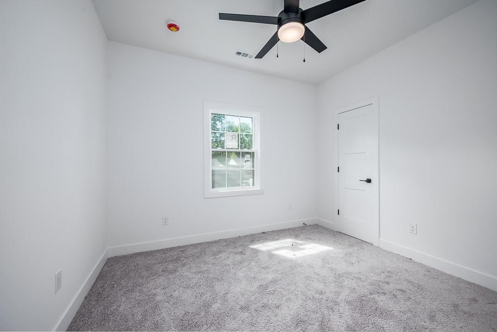 239 Shadyside Avenue — photo 15