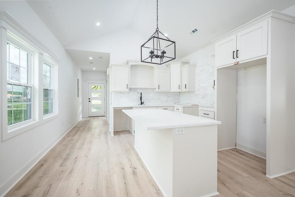 239 Shadyside Avenue — photo 8