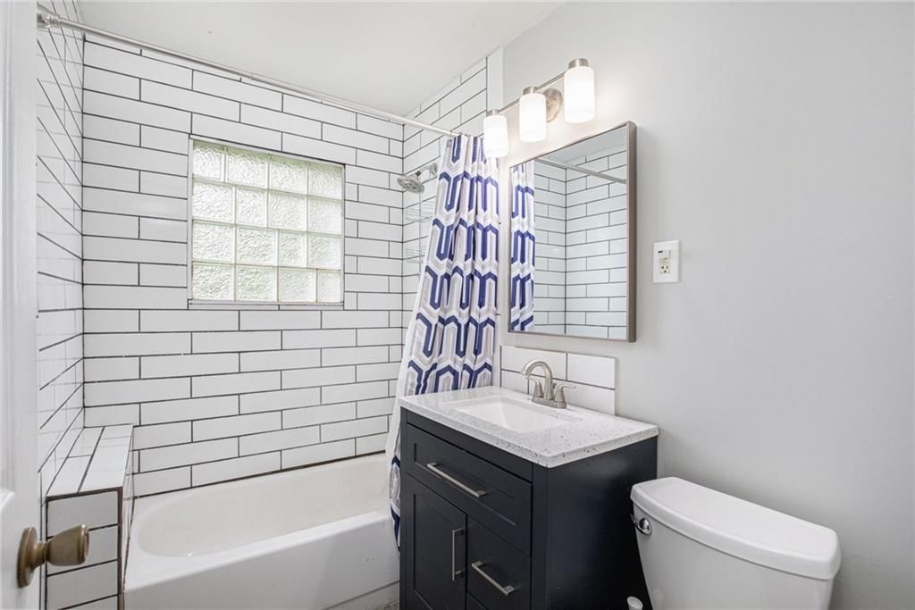3029 S 47th Street — photo 23