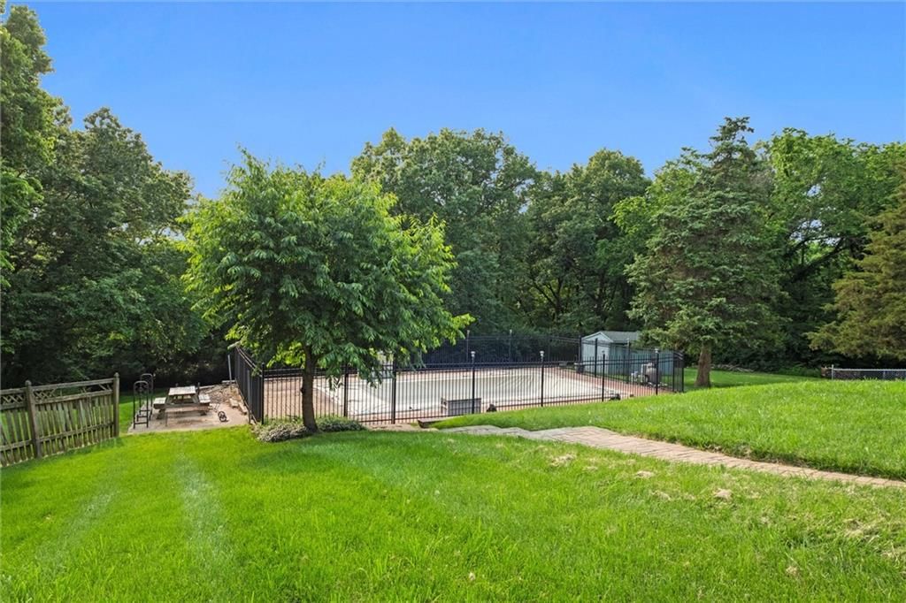 620 S Hickory Trail — photo 29