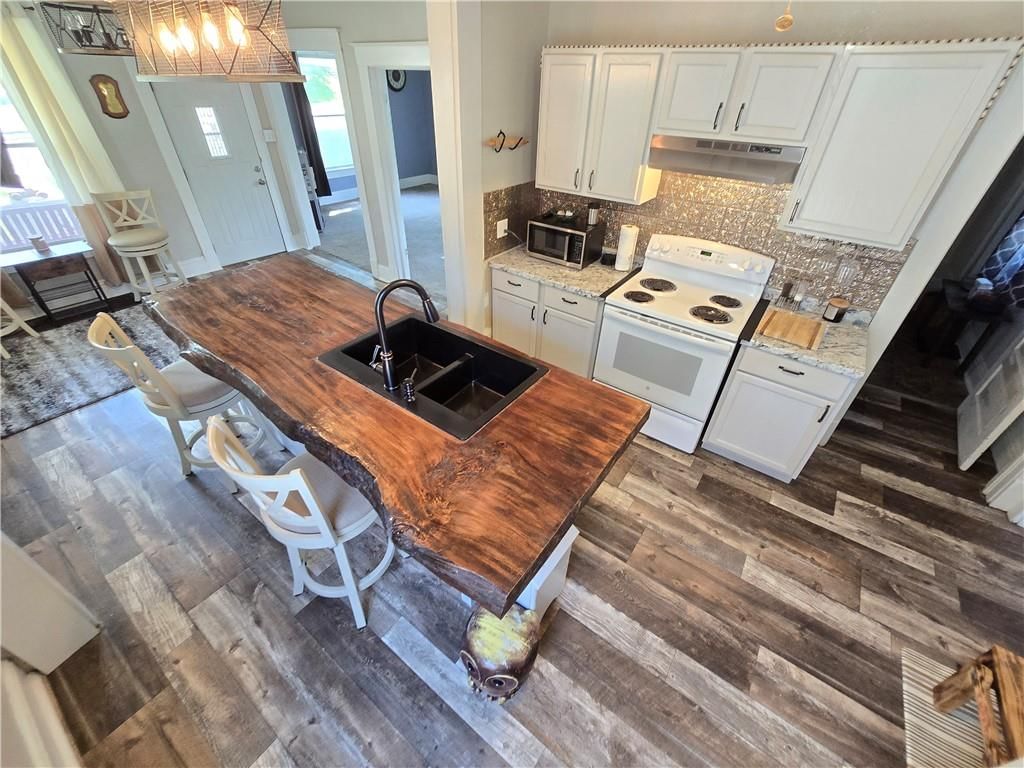 1507 Commercial Street — photo 11