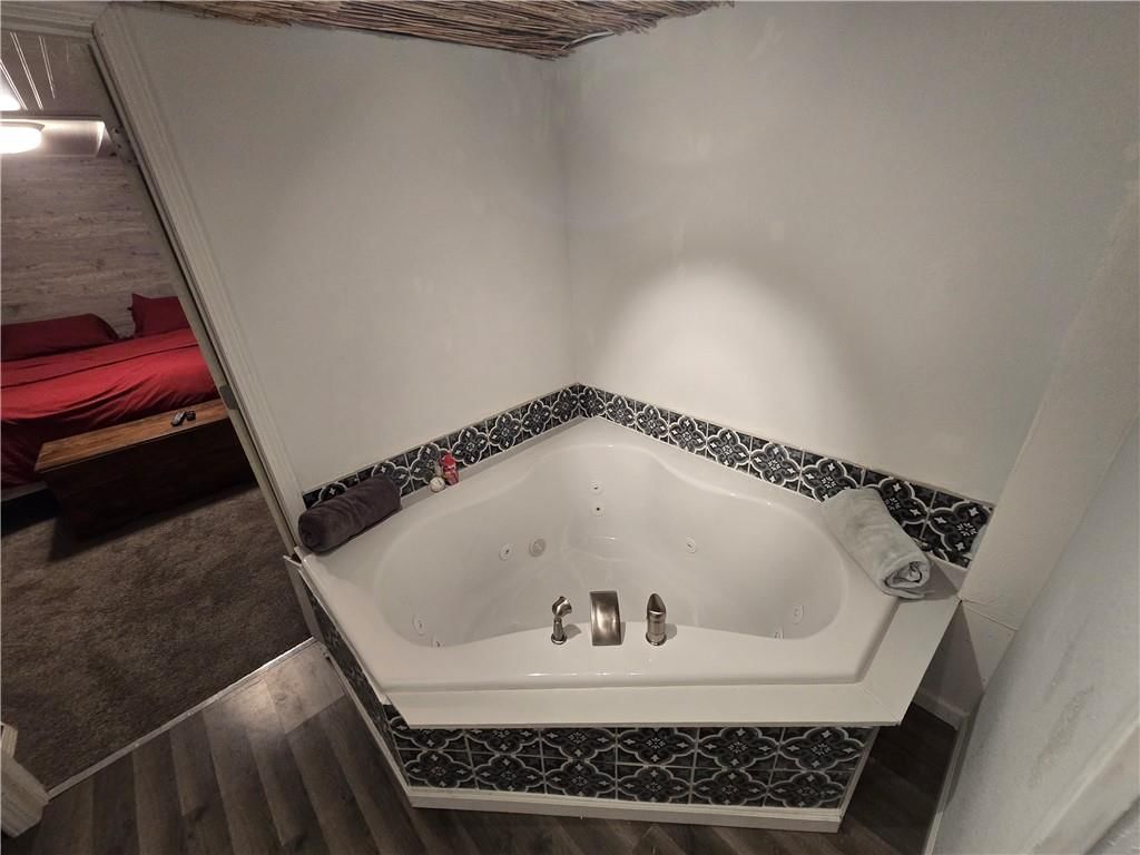 1507 Commercial Street — photo 42
