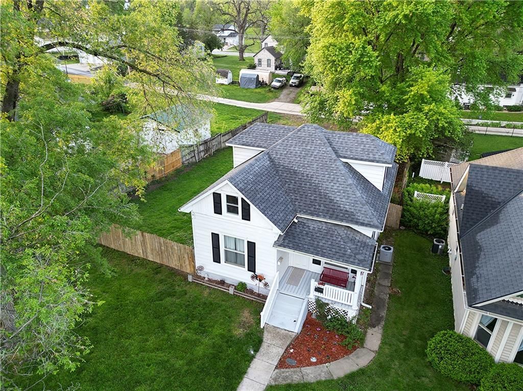 1507 Commercial Street — photo 69