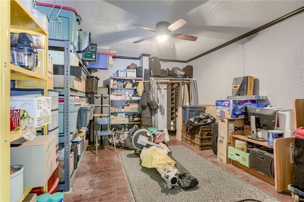 13750 Woodend Road — photo 30