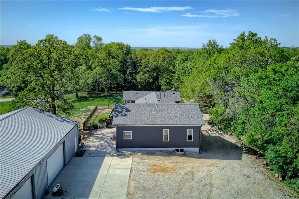 13750 Woodend Road — photo 48