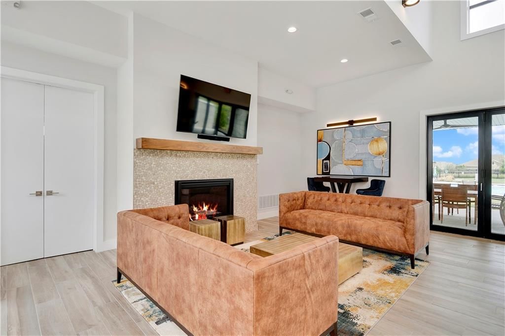 17441 Parkhill Street — photo 8