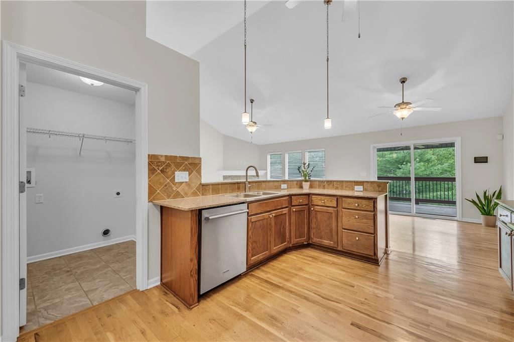 4851 NE Antioch Road — photo 14