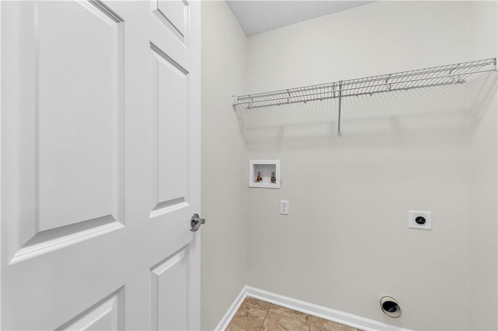 4851 NE Antioch Road — photo 16