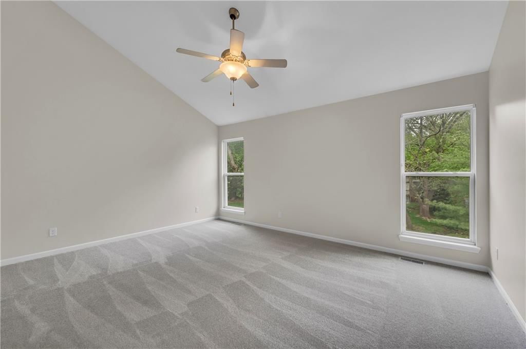 4851 NE Antioch Road — photo 18
