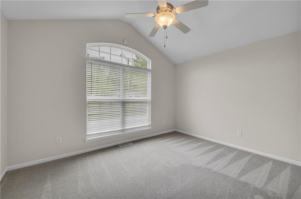4851 NE Antioch Road — photo 24