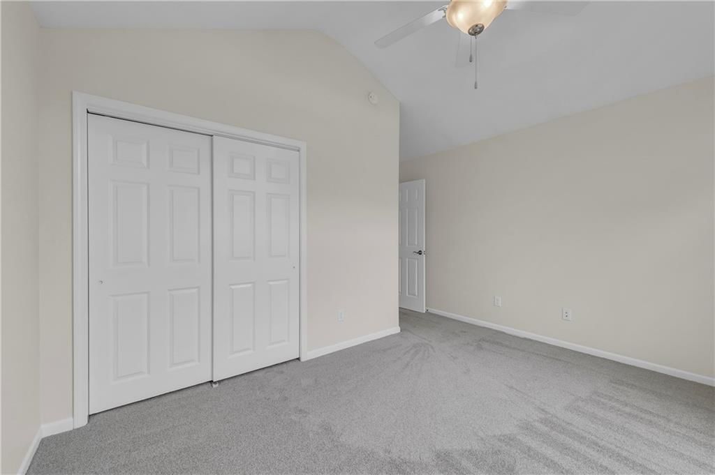 4851 NE Antioch Road — photo 25