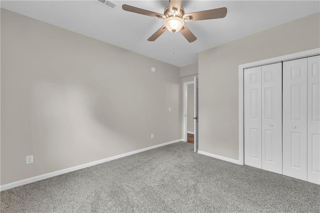4851 NE Antioch Road — photo 34