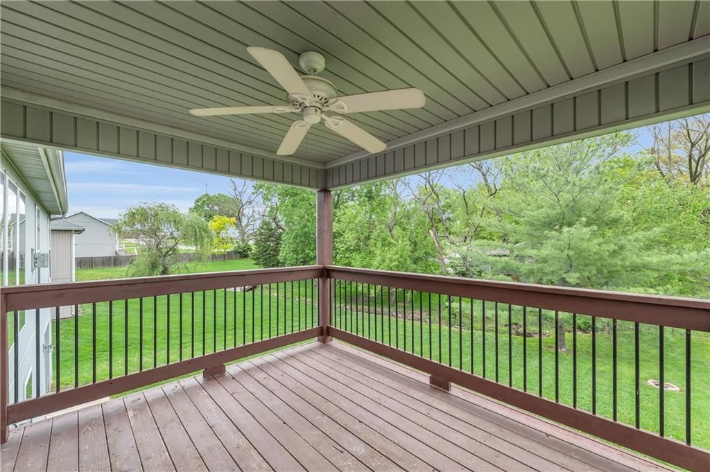 4851 NE Antioch Road — photo 41