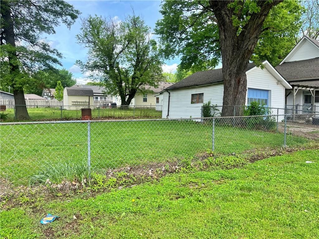 1801 N Elm Street — photo 21