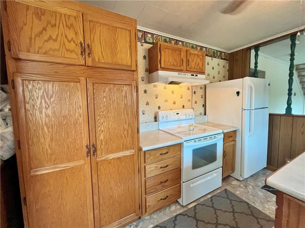 1801 N Elm Street — photo 8